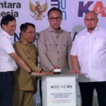 Dony Oskaria meresmikan reaktivasi jalur kereta api di Stasiun Kayu Tanam untuk dukung infrastruktur ekonomi rakyat Sumbar.