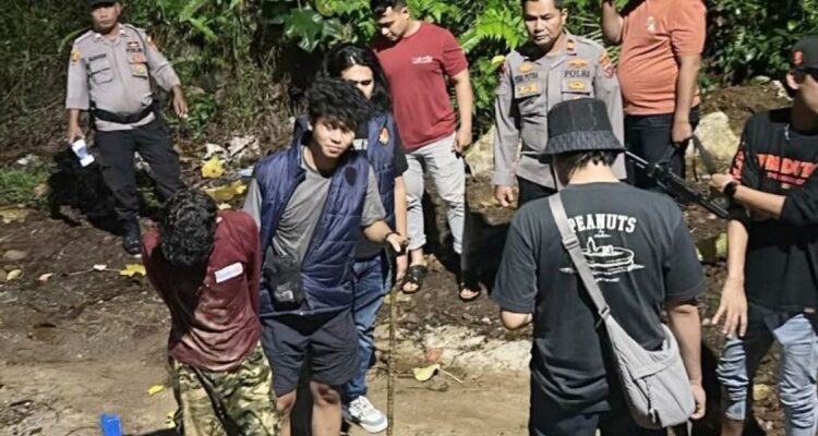 Barang bukti pencurian komponen alat pendeteksi banjir yang diamankan Polda Sumbar di Padang.