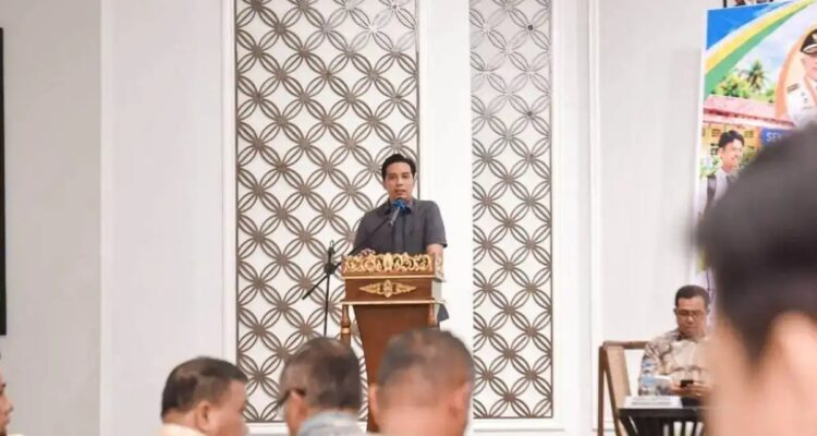 Wagub Sumbar Vasco Ruseimy dan Wali Kota Sawahlunto Riyanda Putra membuka rapat koordinasi pembangunan di Hotel Saka Ombilin.