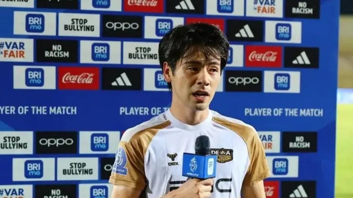 dua-pekan-lagi-jadi-wni,-taisei-marukawa-berpacu-dengan-waktu-demi-timnas-indonesia Taisei Marukawa saat berlatih bersama tim, bersiap menjalani proses naturalisasi untuk membela Timnas Indonesia.