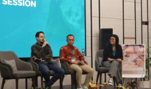 Peserta diskusi Corporate Roundtable Discussion Animal Friends Jogja mengenai implementasi rantai pasok telur cage-free.