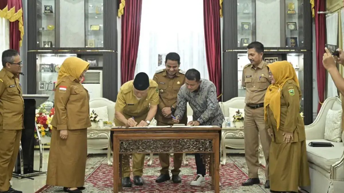 Suasana Tempat Pemrosesan Akhir (TPA) Regional Solok yang beroperasi hingga akhir 2027 dengan pembatasan sampah residu.
