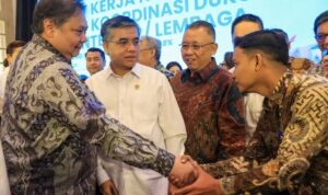 Menteri Ketenagakerjaan Yassierli memaparkan program pelatihan vokasi empat bulan untuk memenuhi kebutuhan industri di KEK.
